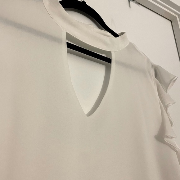 San Joy (Mendocino) Peep Shoulder White Blouse, Size Large. - Picture 6 of 8